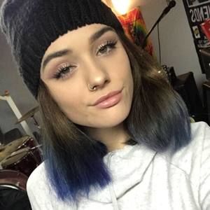 Meet your Posher, Taylor